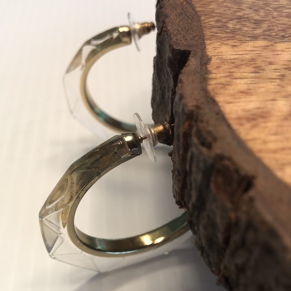 NEW Gottex 2 1/4” Hoopla Clear Lucite 18 KT Gold Plated Geometric Hoop Earrings - Picture 10 of 10
